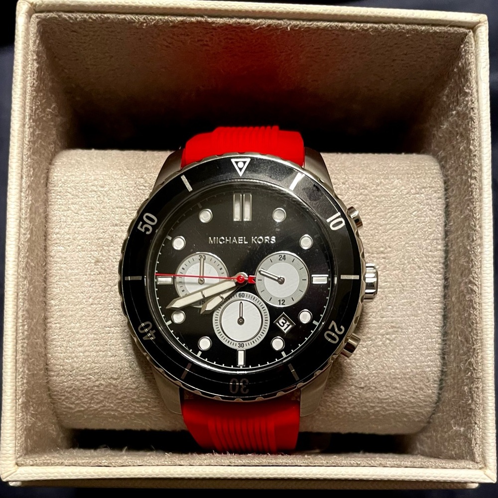 MICHAEL KORS Men’s Watch Chronograph Red
